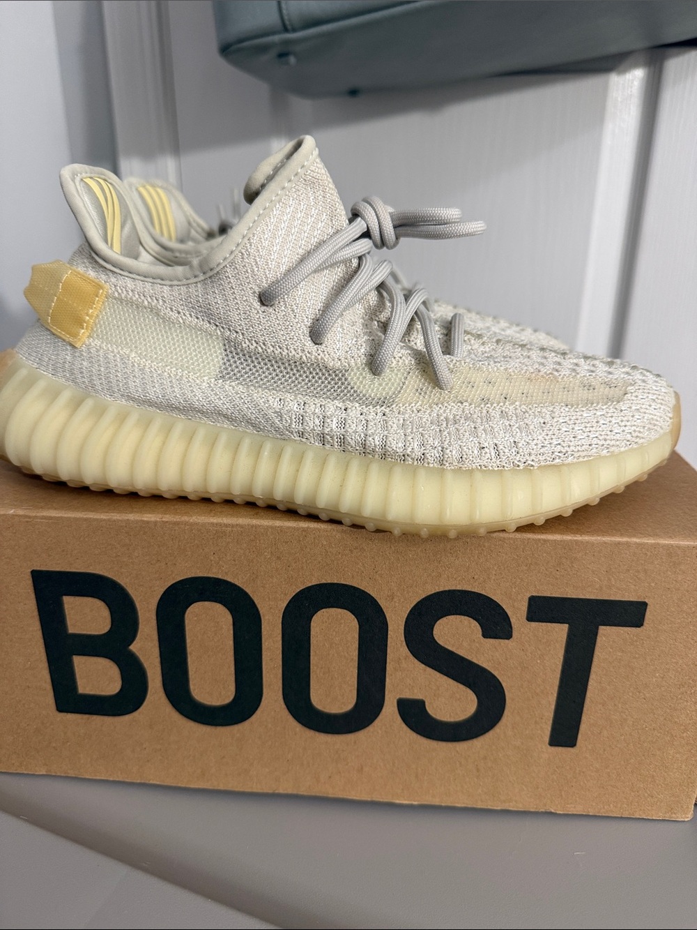 Boost 350 V2 Cream/Butter - Men